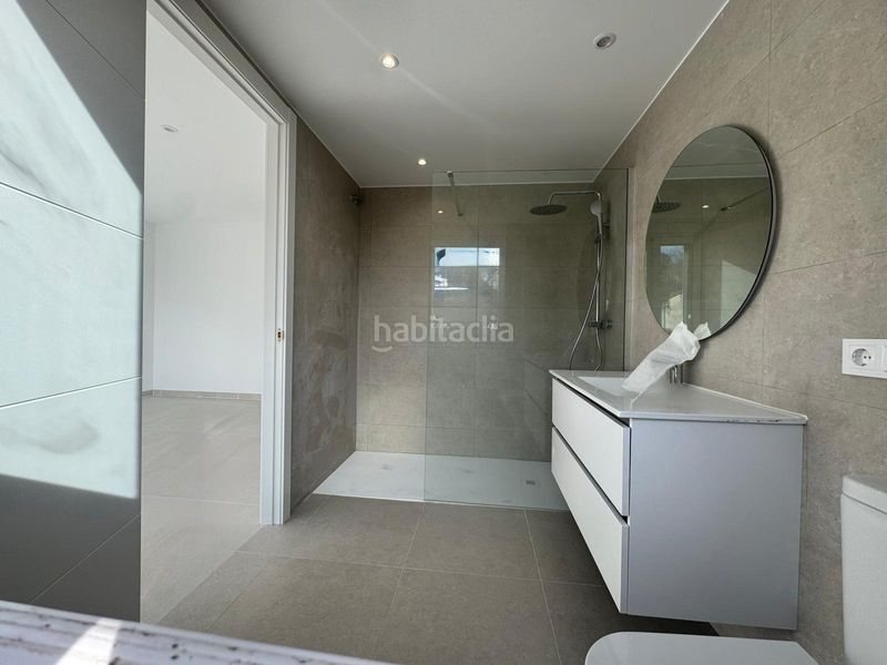 Foto 7013e66b-eb22-4f8d-a93f-4141d03233da. Casa adossada amb calefacció aparcament a Can Fatjó-Sant Jordi Park-Plana del Castell Rubí