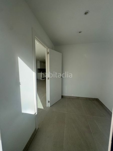 Foto 799dfa5d-22cf-41f0-b4c5-f7e694dcbbe8. Casa adossada amb calefacció aparcament a Can Fatjó-Sant Jordi Park-Plana del Castell Rubí