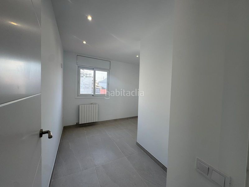 Foto c688ef4f-0a34-46e6-ad84-bcebf3f075c6. Casa adossada amb calefacció aparcament a Can Fatjó-Sant Jordi Park-Plana del Castell Rubí