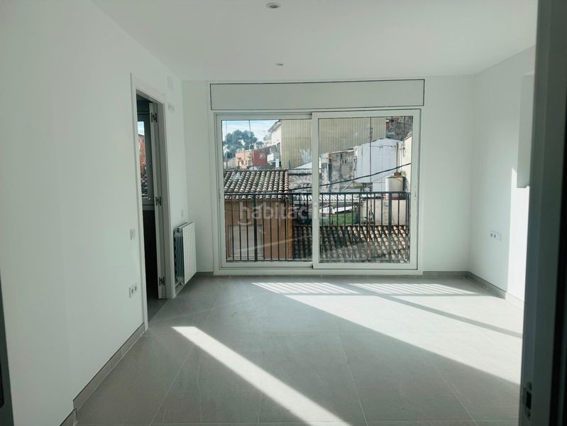 Foto d386ec76-039c-46b4-8fc4-cde5a4fa40e3. Casa adossada amb calefacció aparcament a Can Fatjó-Sant Jordi Park-Plana del Castell Rubí