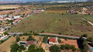 Residential Plot in Camino de alcala 85b