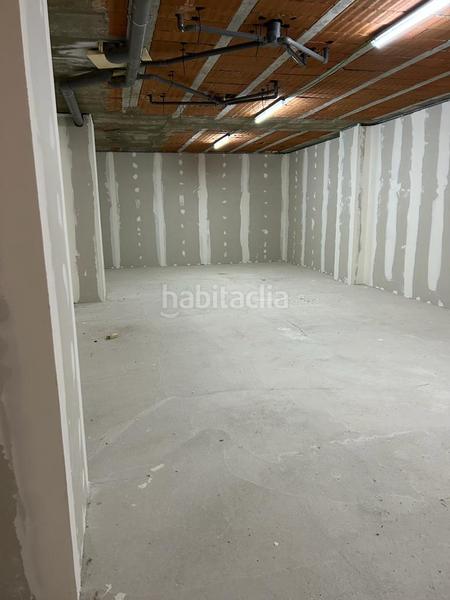 Foto d9b3f374-0b31-4bf3-8e39-ddf94101cec5. Rent business premise in n/a 6 in El Quiñón Seseña