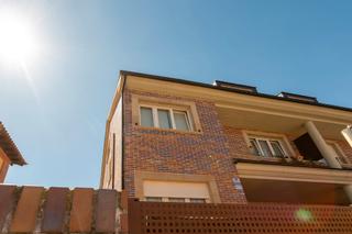 Casa aparellada a Calle de las ciencias 16. Casa pareada en venta