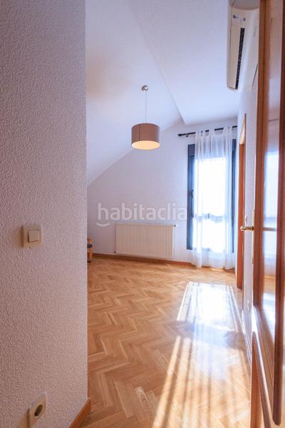 Foto c092462c-dd2d-4c5c-8bae-ceb3dfee56f0. Dúplex atico duplex en los castillos , en Valderas-Los Castillos Alcorcón