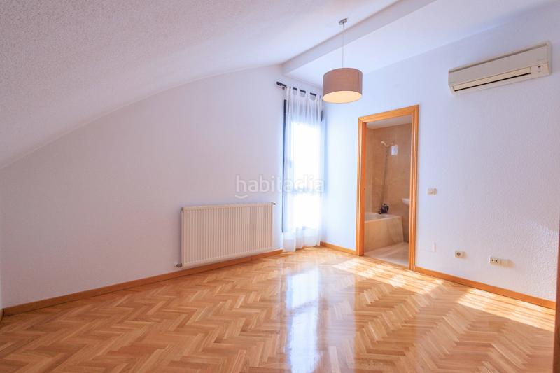 Foto cd936933-c422-4305-a5c2-e91023c1184c. Dúplex atico duplex en los castillos , en Valderas-Los Castillos Alcorcón