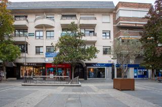 Zweistöckige Wohnung  Calle gran vía 42. Dúplex en gran via majadahonda