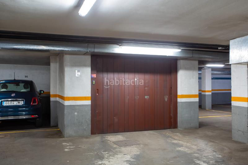 Foto d9bf8c95-7db4-4e61-b2ba-068835bb0796. Dúplex a calle gran vía 42 a Casco Antiguo Majadahonda