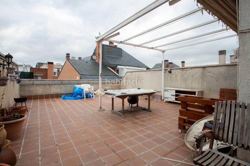 Foto f35392ab-ab0d-4a97-8e41-ad82af2c27c8. Dúplex a calle gran vía 42 a Casco Antiguo Majadahonda