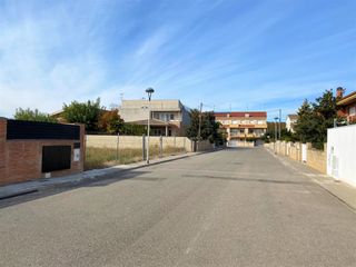 Terreno residencial en Borges Blanques (Les). Terreno residencial