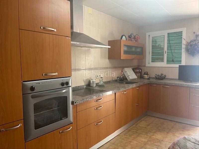 Foto 71cc4eae-d78e-4724-b3ae-3aa0f2adf6a6. Casa in carrer dels caputxins 3 in Borges Blanques (Les)