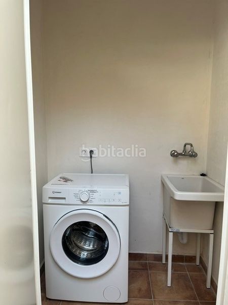 Foto 496ad964-e869-439a-8aca-8a6b9a62362d. Casa amb calefacció aparcament a Bellvís