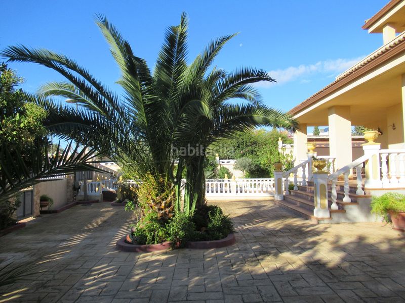 Foto 6da89047-7277-4f9a-97f8-d88480d29a65. Xalet amb calefacció aparcament piscina a Sol y Luz Sant Vicent del Raspeig