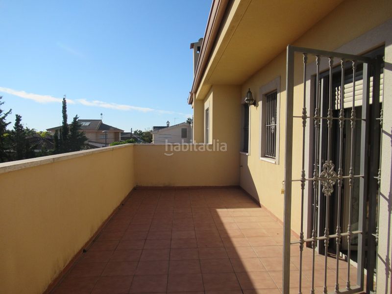 Foto d06f3487-2fec-4063-b485-5c95d5bb64cd. Xalet amb calefacció aparcament piscina a Sol y Luz Sant Vicent del Raspeig