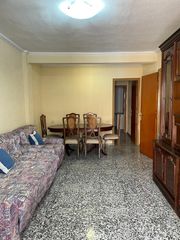 Affitto Appartamento in Centro. Solamente estudiantespiso disponible para el curso 2627.piso ubi