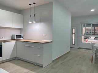 Location Appartement à Parque Lo Torrent. Zona centro ciudad.solo estudiantes de la uacoqueto piso para es