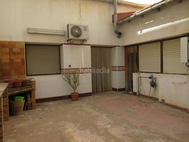 Foto 0fa3e0a7-d137-4054-b0da-2629de9d7482. Edifici a Benalúa Alicante