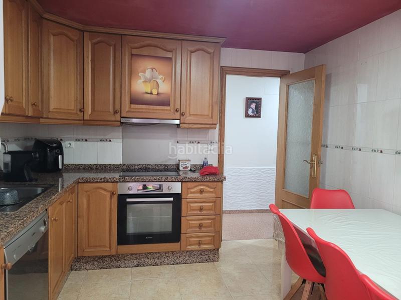 Foto 64654acd-3c39-47c3-9484-4be47ff508ac. Planta baixa a Norte Sant Vicent del Raspeig