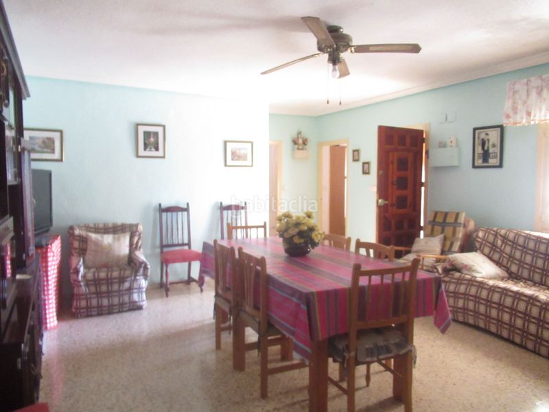 Foto b58160cc-9fa7-4768-ab0a-ee0a16bf2478. Xalet amb piscina a Moralet Alicante