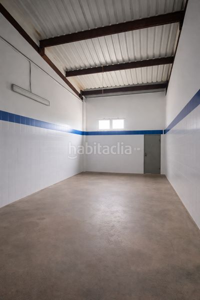 Foto 3e0b2637-5074-4bb4-a84d-c2bad6e25bbf. Nau industrial a La Nucia Pueblo Nucia (la)