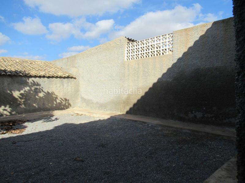 Foto ca3feb93-f3a4-4ea6-a5e9-8f29e45831b7. Masia amb aparcament a Rebolledo Alicante