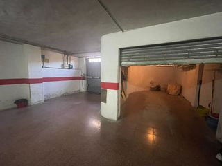 Parking coche  Carrer príncep d'astúries. Garaje cerrado zona correos de petrer