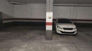 Aparcament cotxe a Carrer príncep d'astúries 8. Garaje en venta en zona correos de petrer – 18m², fácil acceso