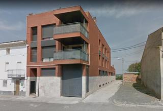 Lloguer Aparcament cotxe a Carrer portal 14. 4 plazas de parking entre 13 y 20 metros