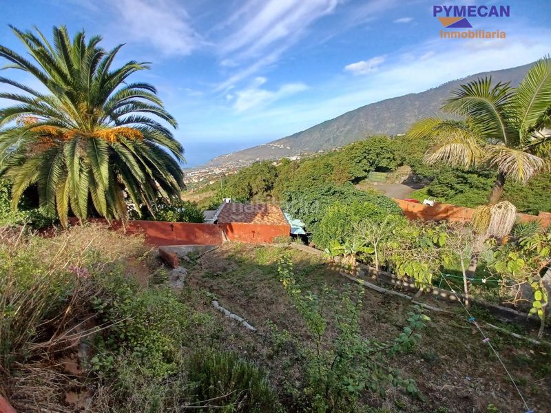 Foto eddbaddb-4eca-4265-be79-29edc355e89f. Casa amb aparcament a La Perdoma - San Antonio - Benijos Orotava (La)