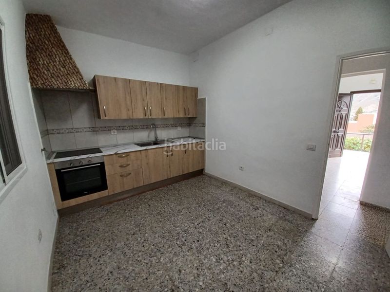 Foto 027e0139-f27e-4bdd-8508-498345f75c29. Location maison avec parking dans Tegueste