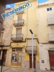 Edificio en Major 115. Edificio en venta en ulldecona, 8 dormitorios.