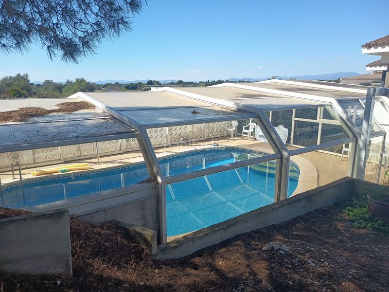 Foto b110c421-2e16-4346-893f-ca6876f4af80. Chalet  en venta , 7 dormitorios. en Ulldecona