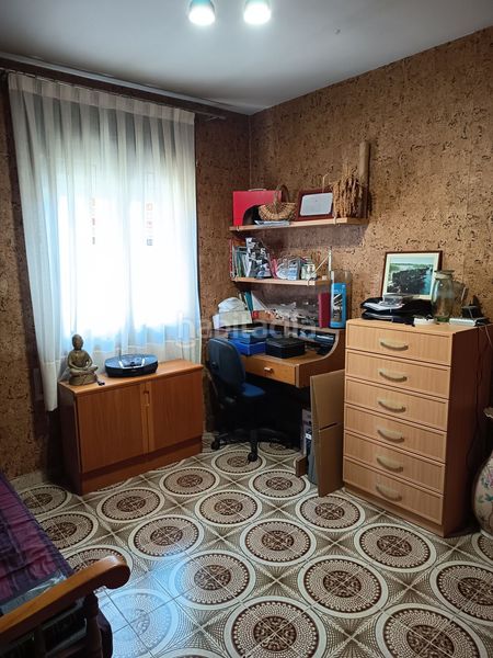 Foto b24e4b13-1384-48e8-b4df-10d73099fcaf. Chalet  en venta , 7 dormitorios. en Ulldecona