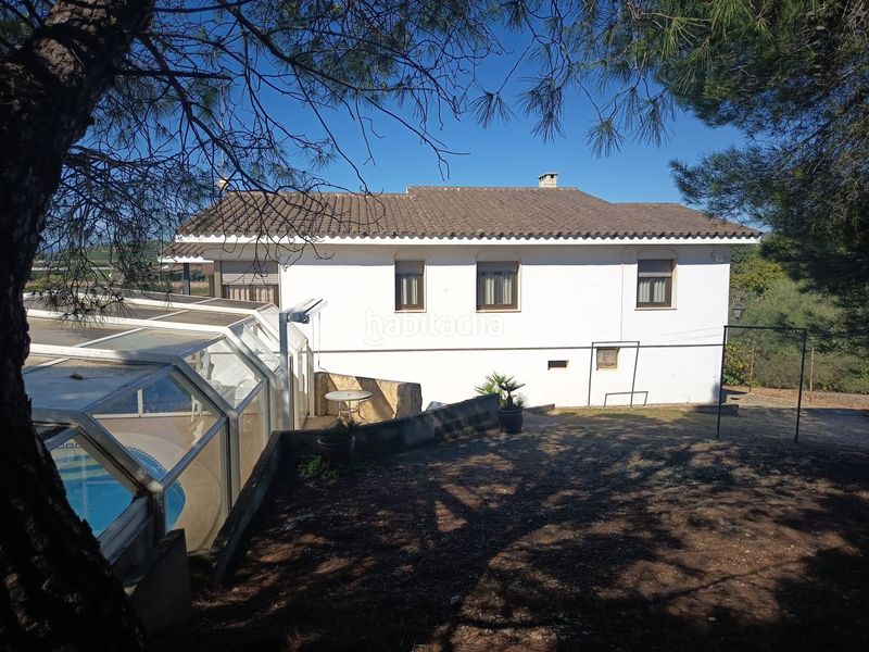 Foto b40bdf30-e745-40ce-9f22-6b4da8d61338. Chalet  en venta , 7 dormitorios. en Ulldecona