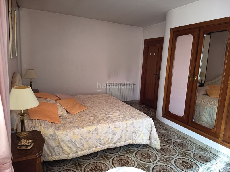 Foto bca338b0-c707-4f41-9f38-93514ff40b44. Chalet  en venta , 7 dormitorios. en Ulldecona