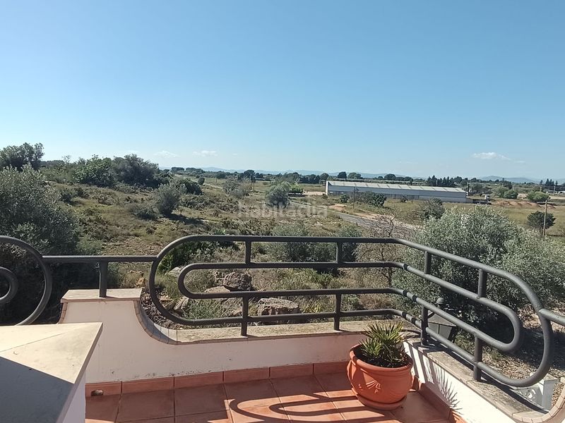 Foto e09e71b3-b20c-47bc-97bf-88b9d93e28fa. Chalet  en venta , 7 dormitorios. en Ulldecona