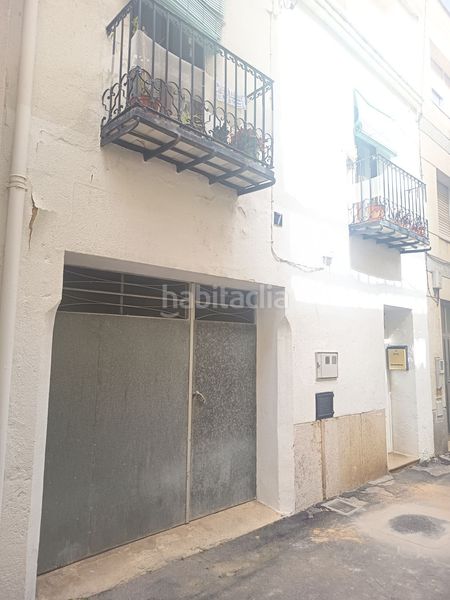 Foto 2e92c03f-b385-4255-95b6-c4d6e16c0be5. Casa amb aparcament a Ulldecona