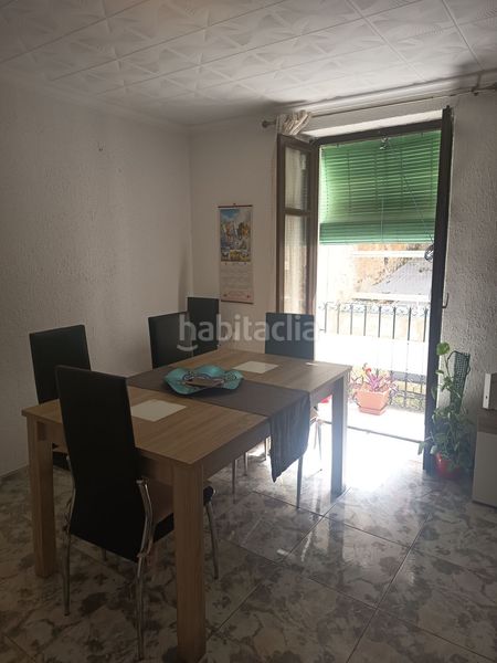 Foto 51e8aecb-c389-477d-919e-1685b4d00710. Casa amb aparcament a Ulldecona