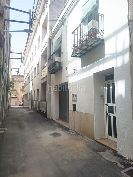 Foto c7a2a354-304c-4b00-ab6e-418864439107. Casa amb aparcament a Ulldecona