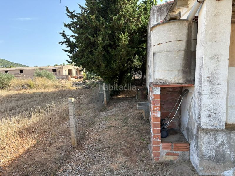 Foto b1422d5f-cbf7-4277-83fb-6f80c3ec934f. Masia a Freginals