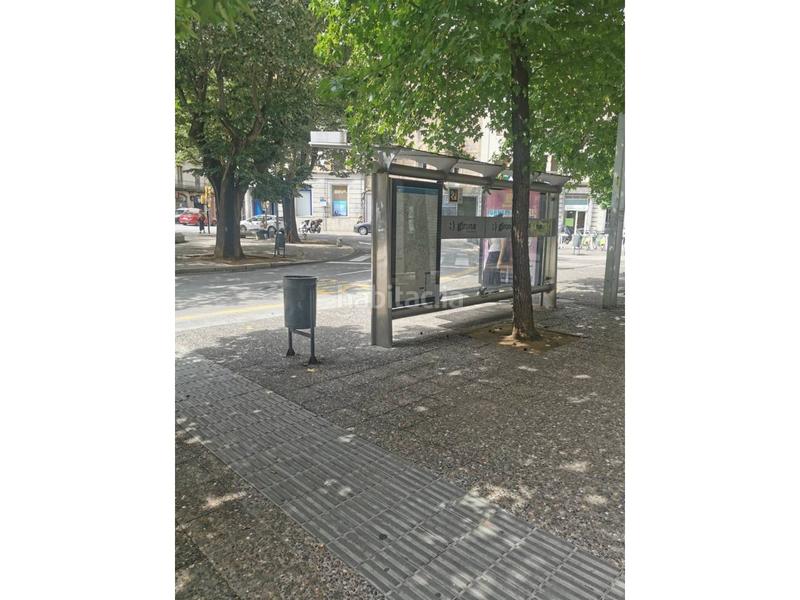 Foto c932c991-7351-4dd8-8fed-c1abc4de39a7. Alquiler local comercial alquiler de local comercial capital en Girona