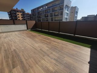 Location Appartement  Calle nadal. Alquiler de piso moderno en nordel sucreuniversitat, vic pl. baj