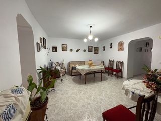Casa  Calle andrés cabezas. Casa reformada con tejado nuevo
