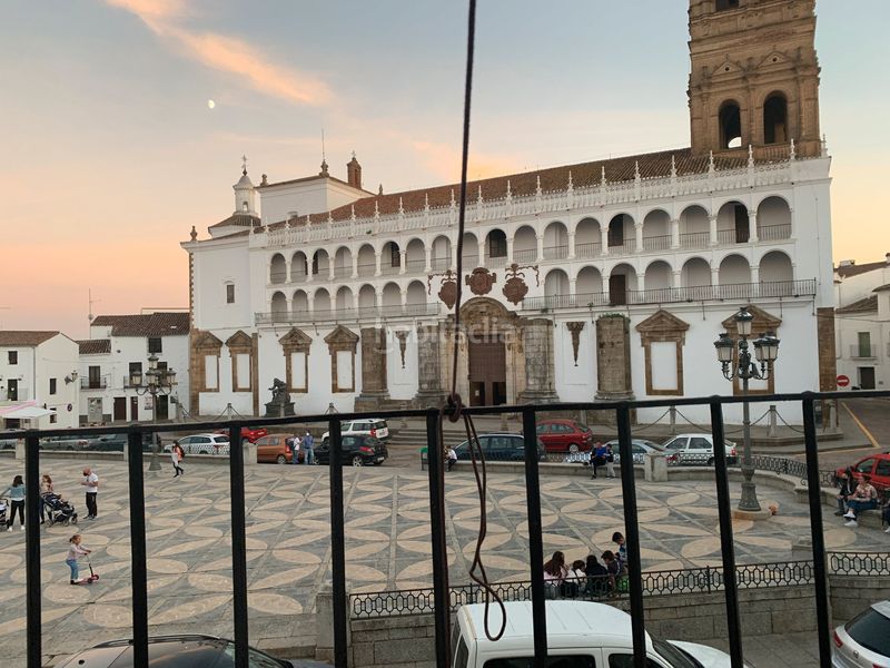 Foto c33131bf-28c3-4d8a-b4b9-4940535c7cf3. Casa a plaza de españa 2 a Llerena