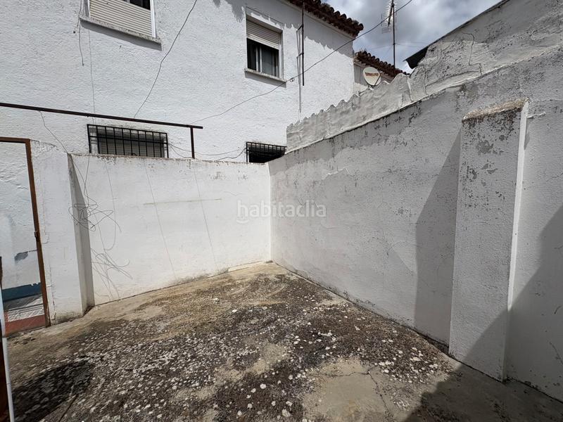 Foto c531ed07-0b01-40bd-92ef-63cbeb785926. Pis a calle manuel pajuelo perozo 5 a Llerena