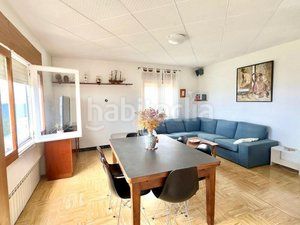Foto e38657b0-c557-482f-a7a7-15c889f1ac17. Xalet amb aparcament a Argençola