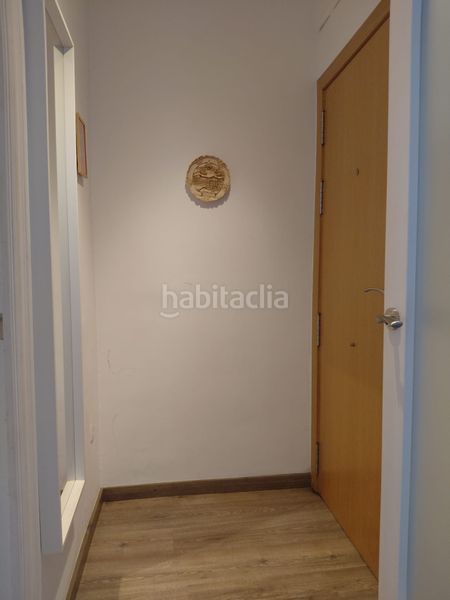 Foto 048b99b8-8a09-4e13-a319-2581524ab6c2. Pis a La Marina del Port Barcelona