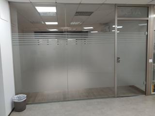 Miete Büro in Avinguda enric valor 3. Muy luminosa