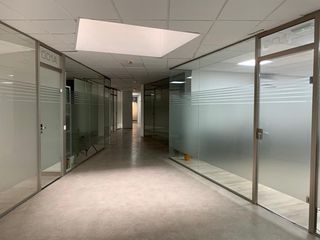 Miete Büro in Avinguda enric valor 3. Luminoso