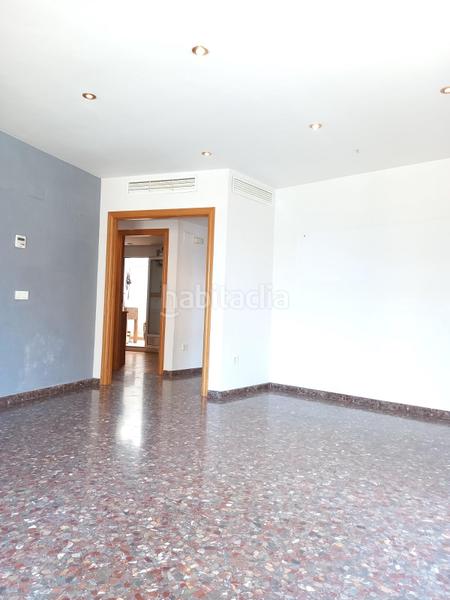 Foto 245ecf4d-fd60-45c9-ad35-7540a2c47ed5. Planta baja se vende piso , valencia en Centro Bétera
