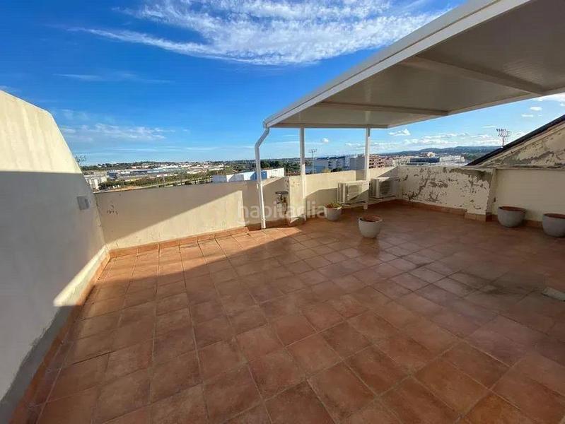 Foto 120ce566-145a-447b-b35f-a080d58014cf. Attico con parcheggio in Núcleo Urbano Pobla de Vallbona (la)